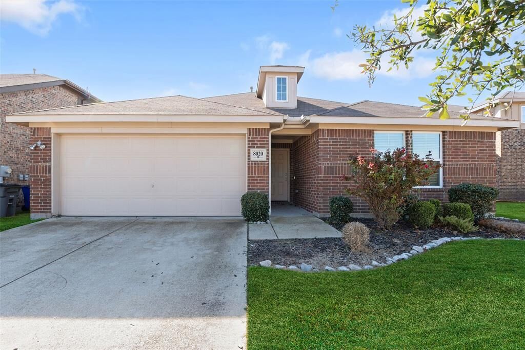 Property Photo:  8020 Privet Street  TX 75126 