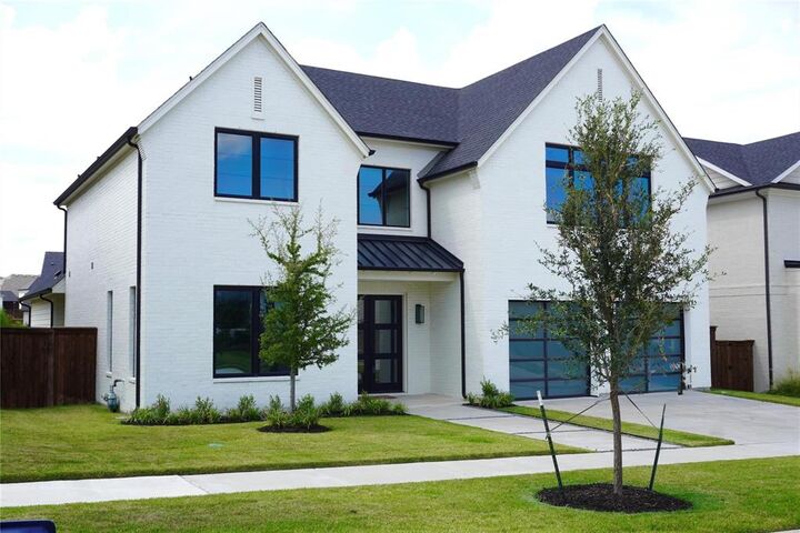 Property Photo:  1920 Shumard Way  TX 76008 