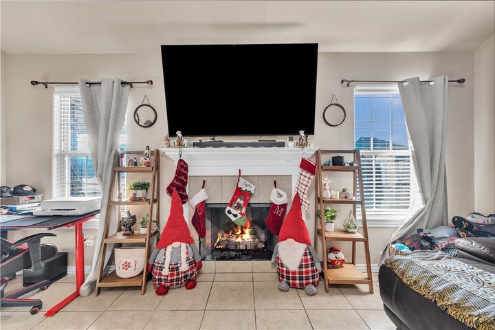 Property Photo:  2914 E Street  AR 72758 