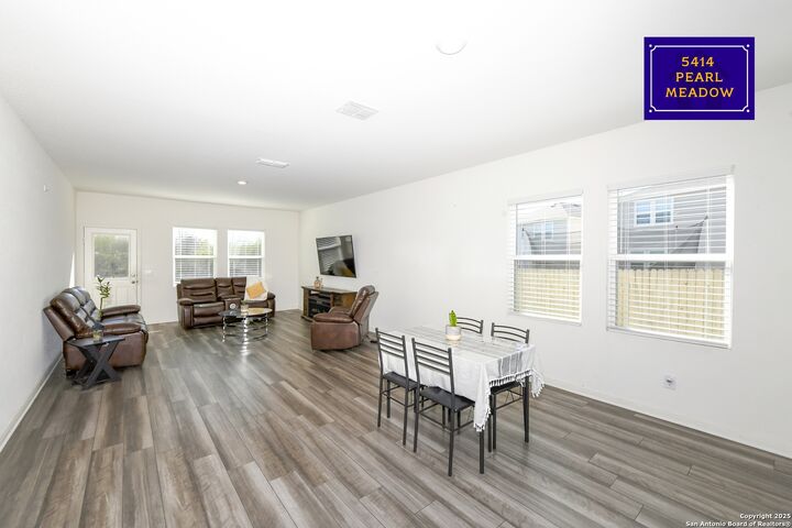 Property Photo:  5414 Pearl Meadow  TX 78109 