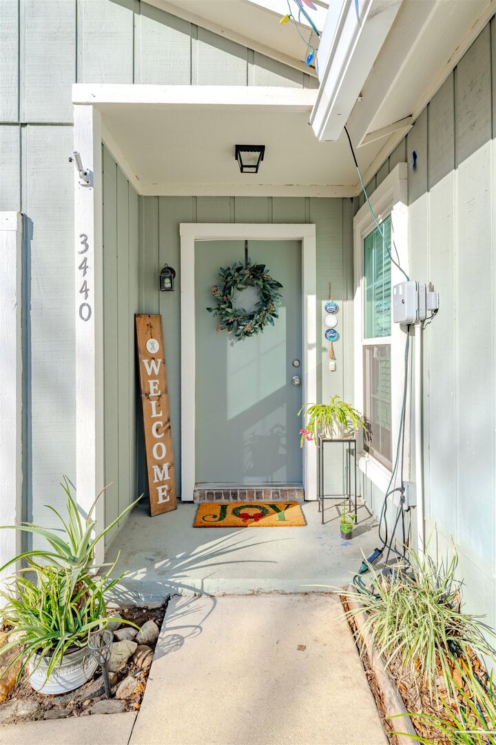 Property Photo: 3440 Monitor Lane FL 32312