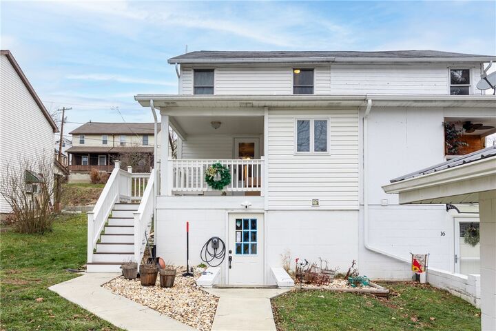 Property Photo:  14 Franklin St  PA 15324 