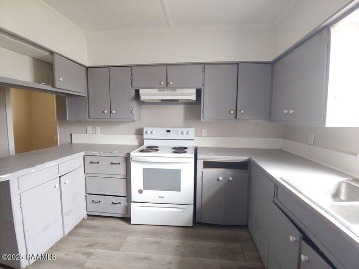 Property Photo: 321 Verdun Street LA 70501