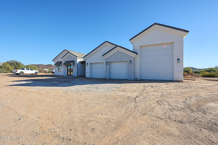 Property Photo:  17735 W Dale Lane  AZ 85387 