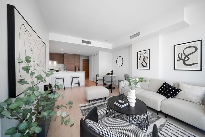 Property Photo: 6833 Buswell Street 1106 BC V6Y 0L3