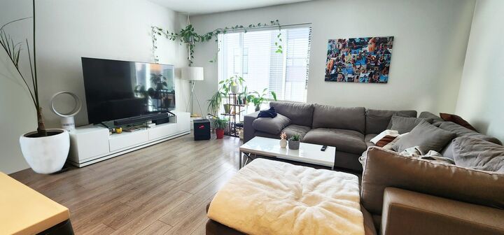 Property Photo: 16433 19 Avenue 140 BC V3Z 0Z1