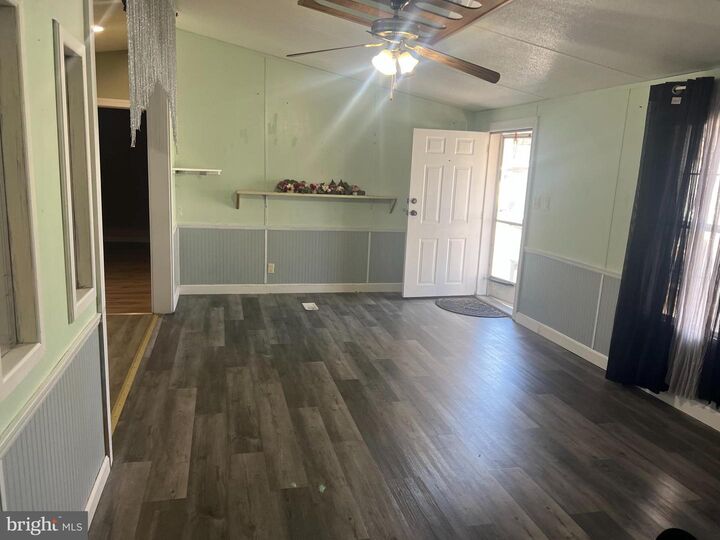 Property Photo:  221 Wall Street  MD 21801 