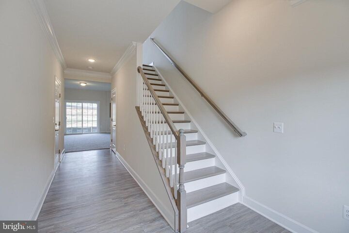 Property Photo: 6182 Camerons Ferry Drive VA 20169