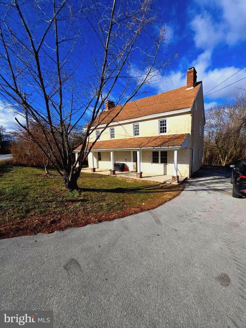 Property Photo:  2281 Horseshoe Pike  PA 19344 