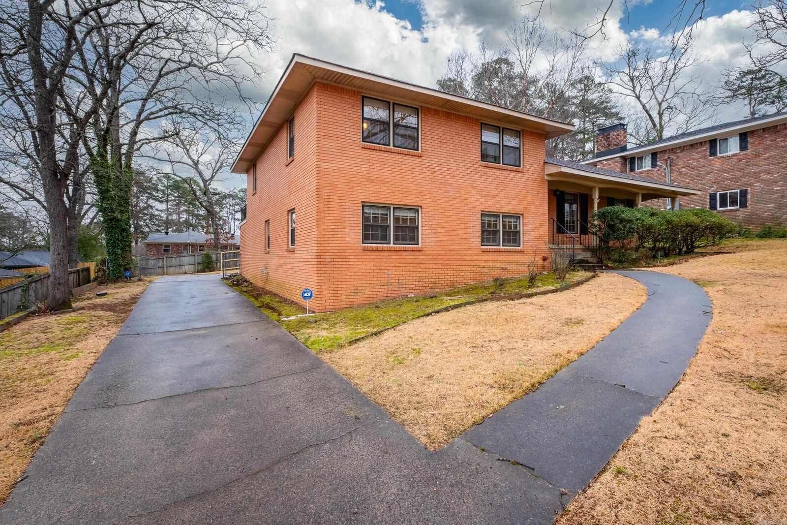 Property Photo:  521 McAdoo Street  AR 72205-2732 