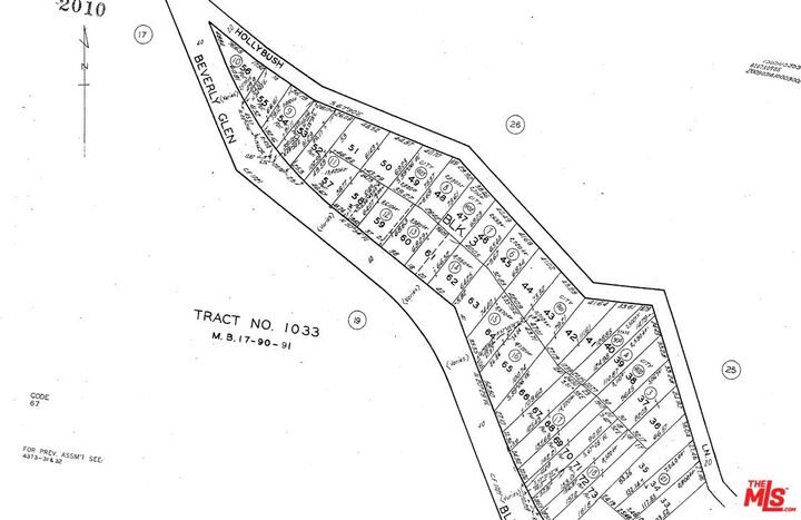 Property Photo:  1033 Hollybush  CA 90077 