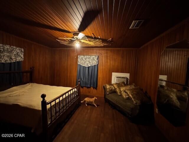 Property Photo:  2363 Park Avenue  FL 32420 