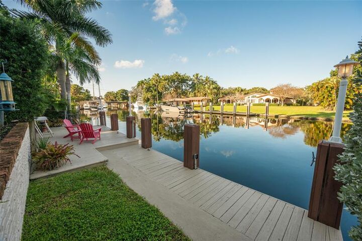 Property Photo:  1417 Ponce De Leon Dr  FL 33316 