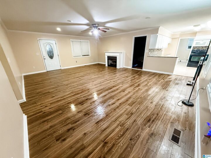 Property Photo:  1690 County Road 18  AL 35046 