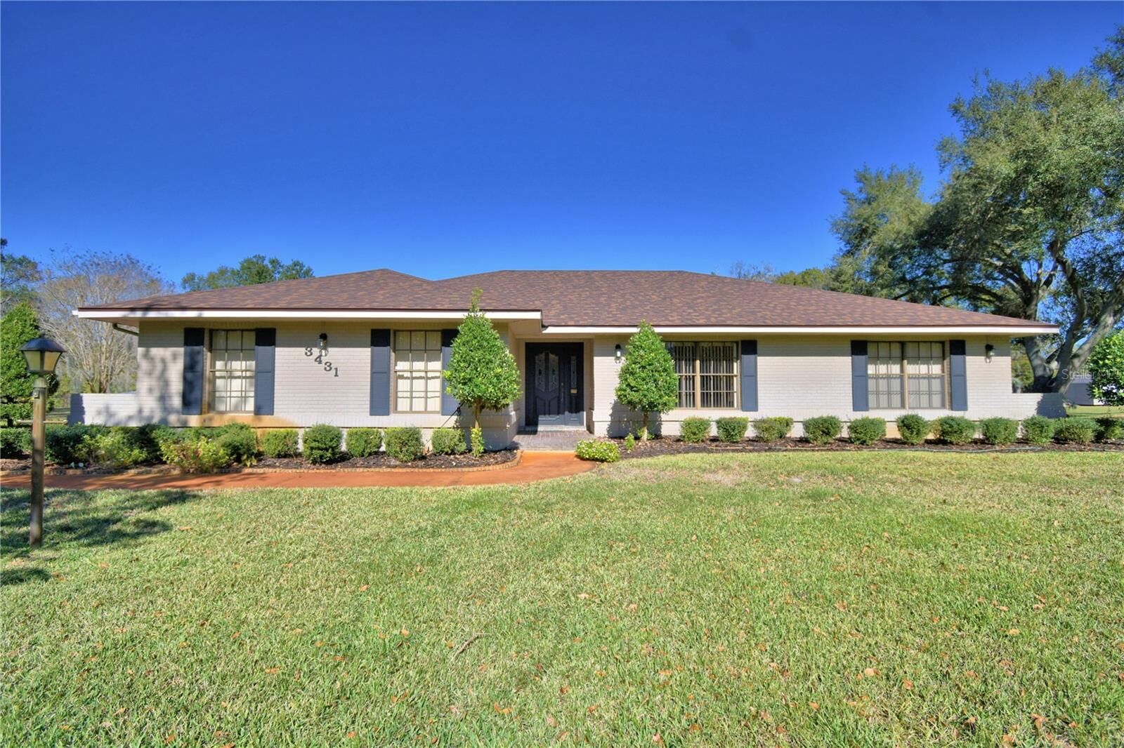 Property Photo:  3431 Arrowwood Drive  FL 33811 