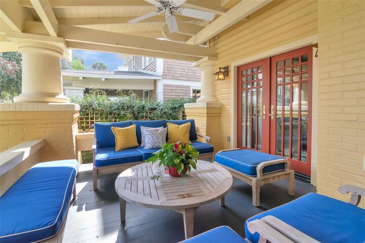 Property Photo:  713 S Delaware Avenue  FL 33606 