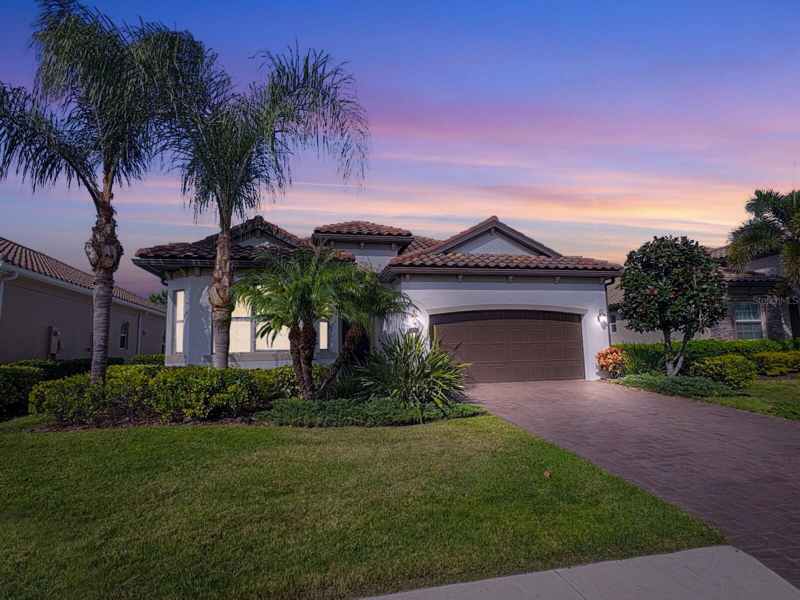 Property Photo:  12115 Perennial Place  FL 34211 