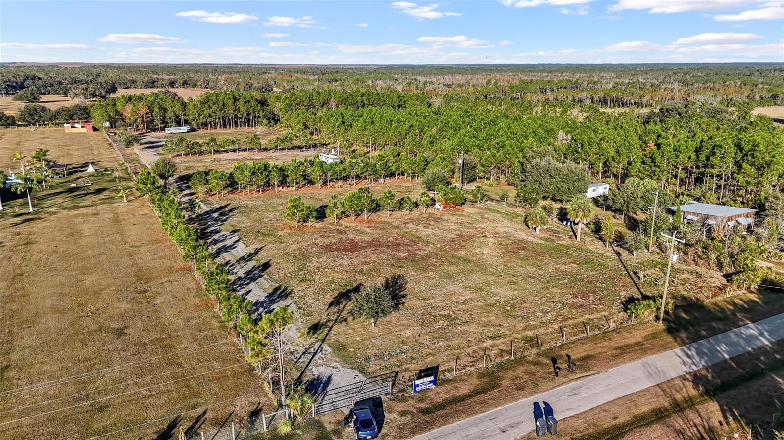 Property Photo:  18121 Bethlehem Road  FL 33547 