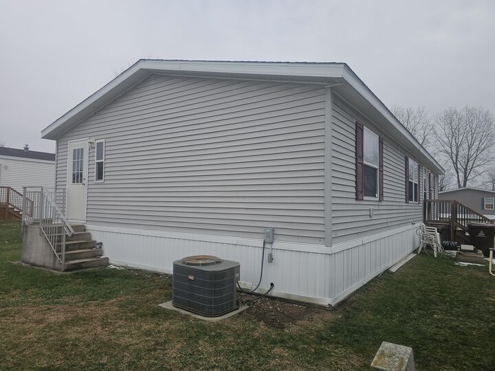 Property Photo:  4048 Knightsbridge Lane  MI 49201 