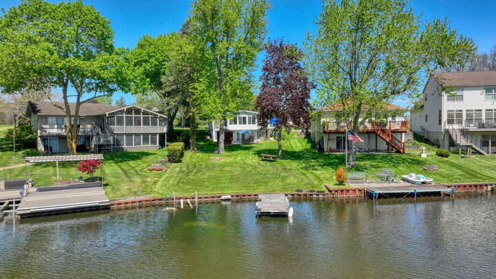 Property Photo: 261 Somerset Drive MI 49230