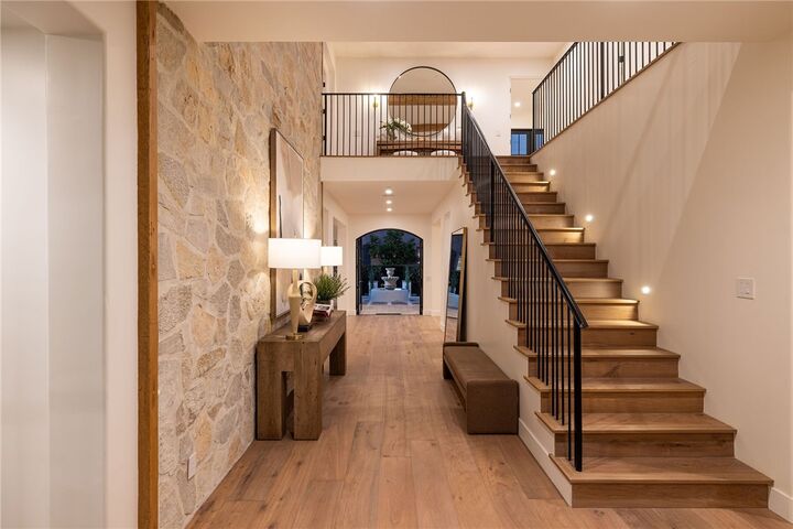 Property Photo:  208 Via Palermo  CA 92663 