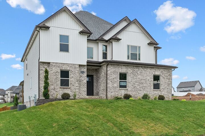 Property Photo: 2634 Remington Trce TN 37043