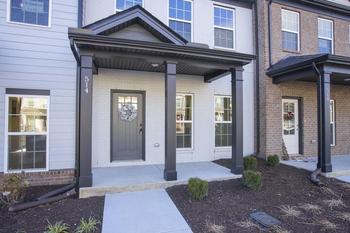 Property Photo: 514 Tappan Pvt Ln TN 37066