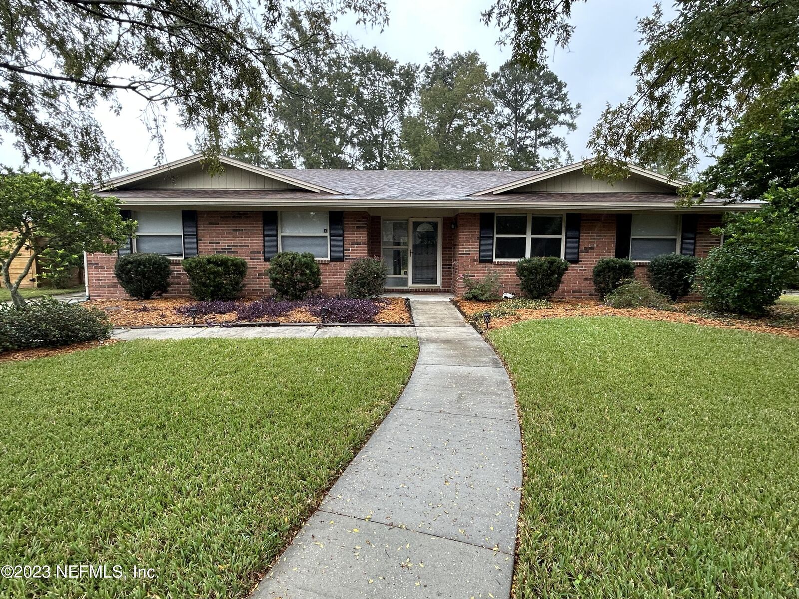 Property Photo: 2215 Gabriel Drive FL 32073