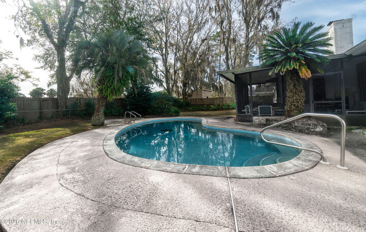 Property Photo:  4341 Savannah Avenue  FL 32210 