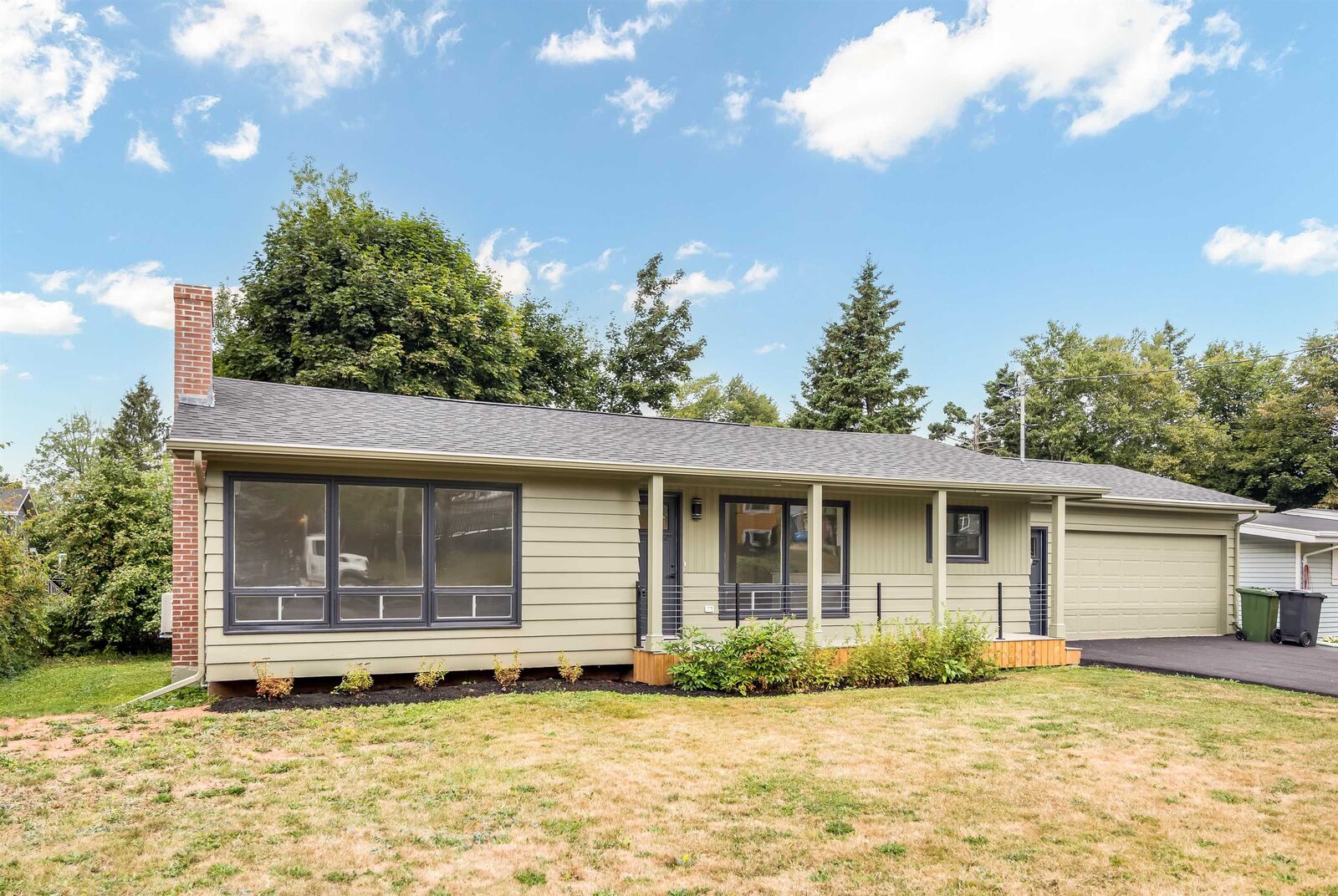 Property Photo: 7 Edinburgh Drive PE C1A 3E7