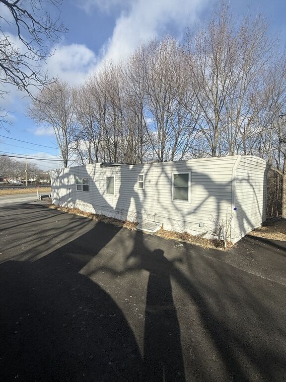 Property Photo:  103 Newbury St 1  MA 01923 