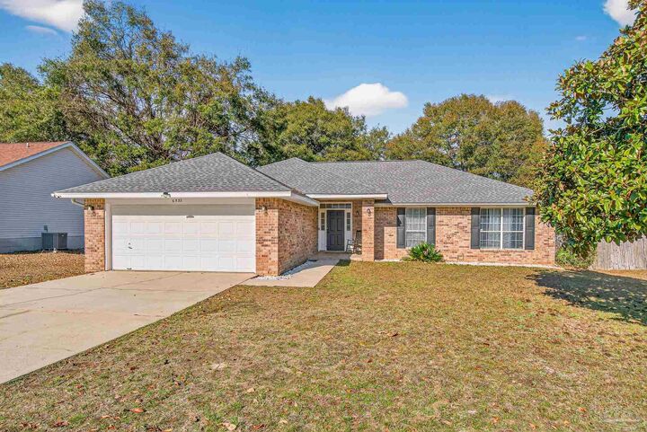 Property Photo:  6532 Eagle Crest Dr  FL 32570 