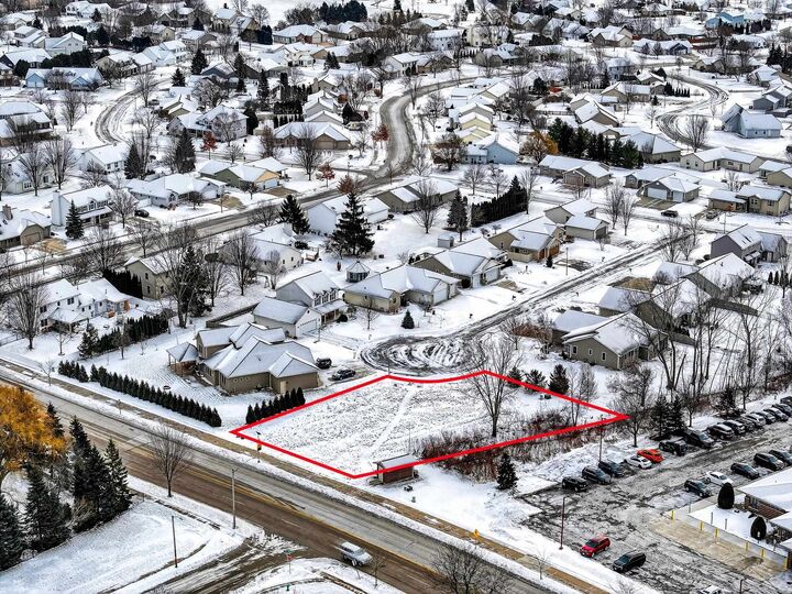 Property Photo: 1438 Chesterfield Court WI 54952