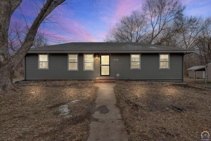 Property Photo:  538 NE Forest Ave  KS 66616 