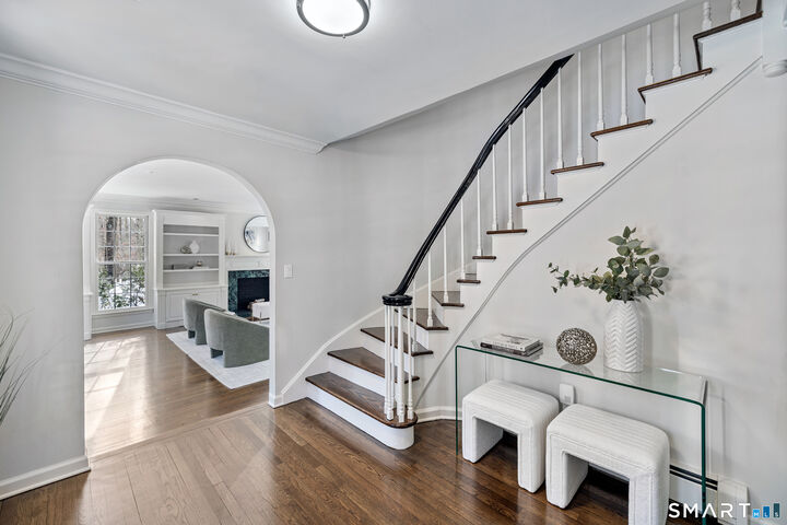 Property Photo:  1038 West Road  CT 06840 