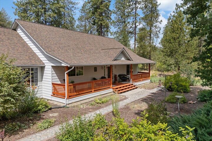 Property Photo:  26809 N Perry Rd  WA 99003 