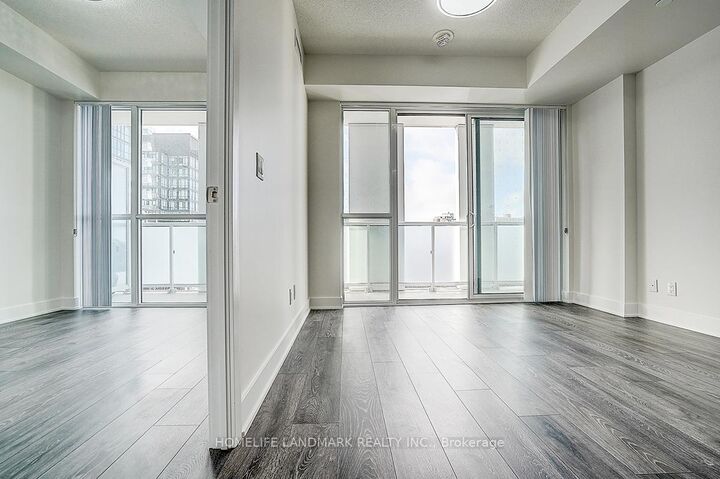 Property Photo: 188 Fairview Mall Drive 309 ON M2J 4T1
