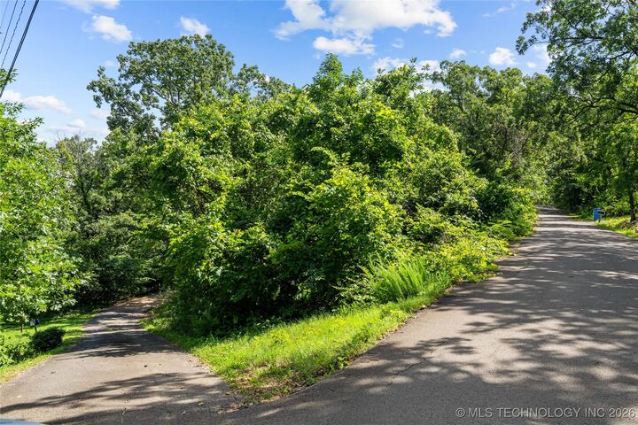 Property Photo:  11111 E 958 Road  OK 74435 