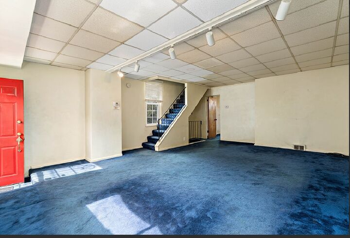 Property Photo: 5221 Schenley Ave PA 15224