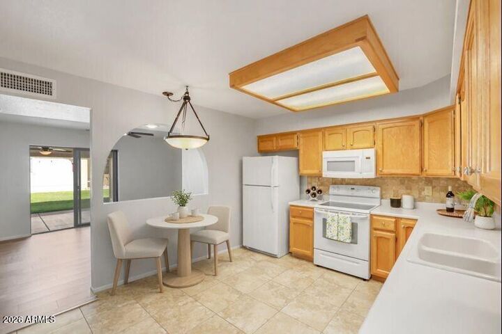 Property Photo:  8256 E Kiva Avenue 405  AZ 85209 