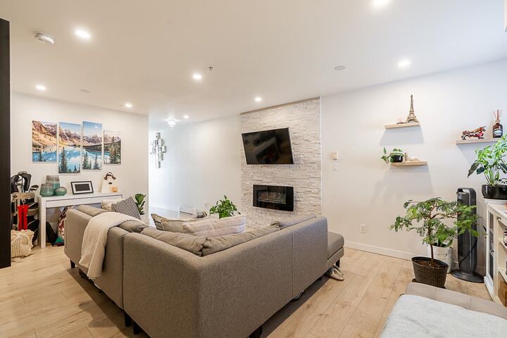 5625 Senlac Street 211 — photo 1
