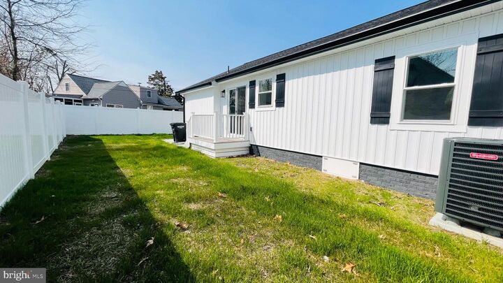 Property Photo:  408 Wirt Street  VA 22443 