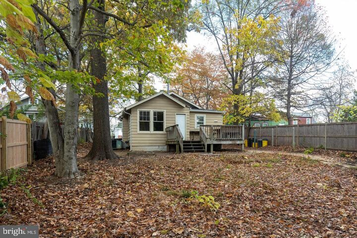 Property Photo:  507 Ethan Allen Avenue  MD 20912 