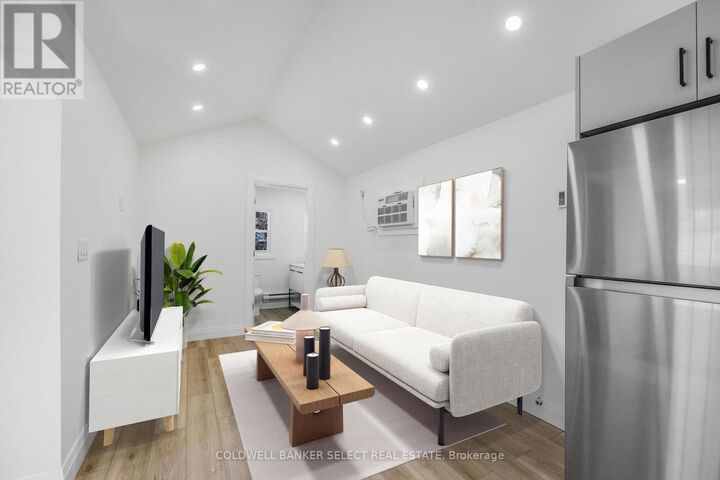 Property Photo: 338 Old Mosley Street Unit 3 ON L9Z 2H6