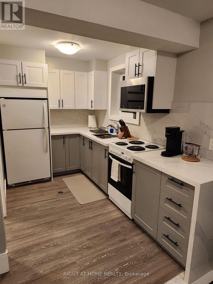 Property Photo: 425 Cobblehill Drive Basement ON L1K 1Y6