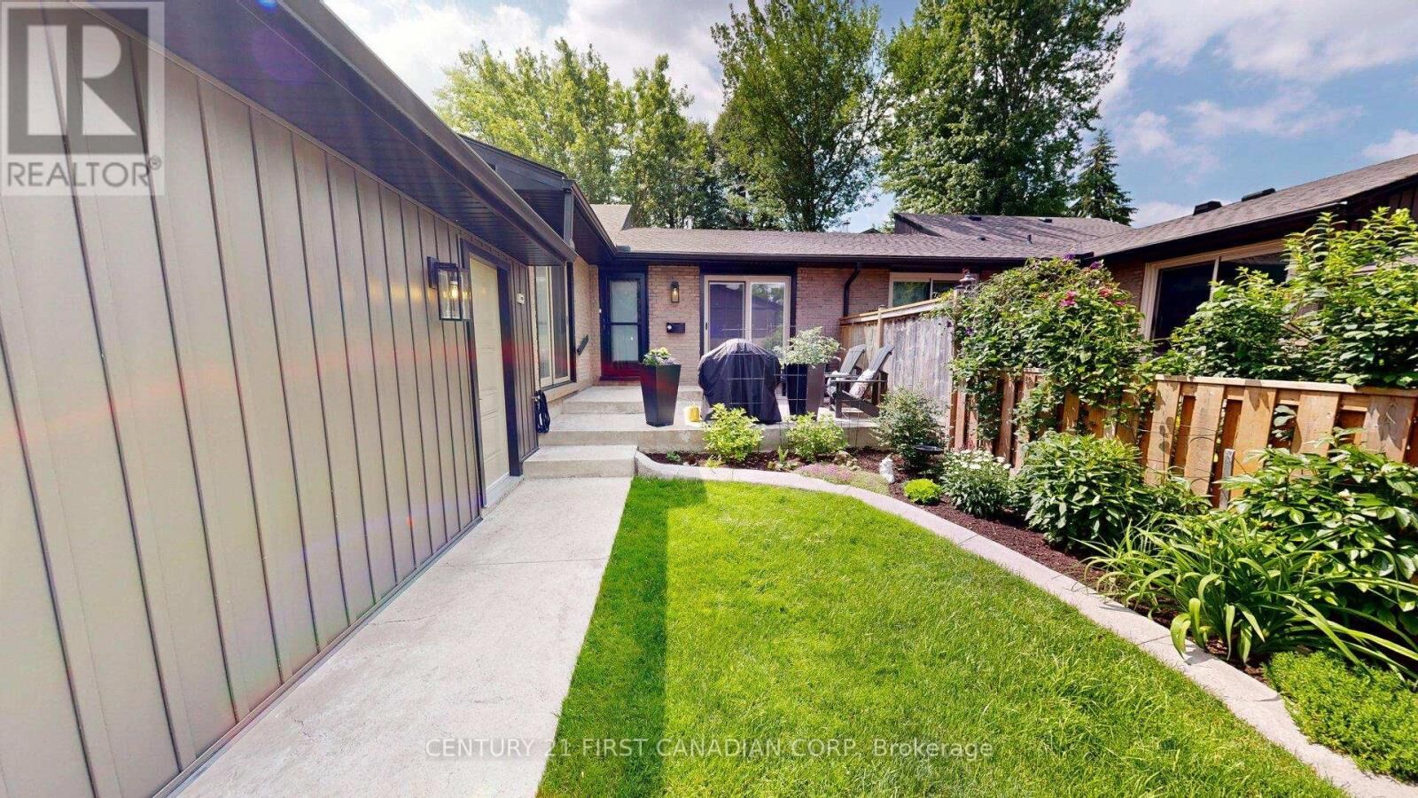 Property Photo:  527 Topping Lane  ON N6J 3M8 