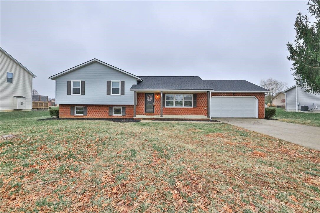 Property Photo:  143 Westrock Farm Drive  OH 45322 