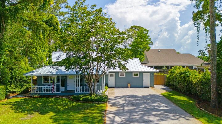 Property Photo:  850 Forest Shore Drive  FL 32550 