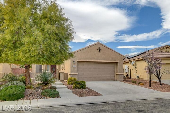 Property Photo:  6613 Scavenger Hunt Street  NV 89084 