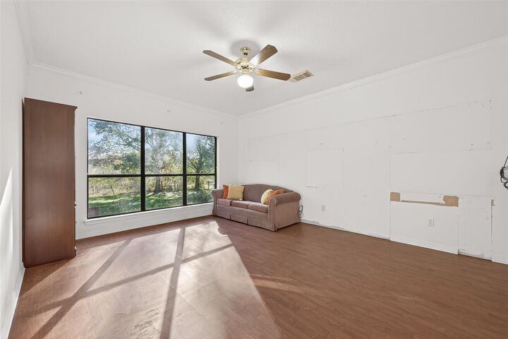 Property Photo:  2304 Vogel Lane  TX 77423 